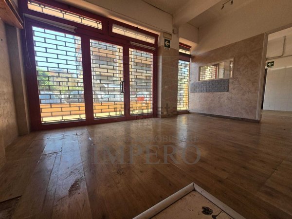 locale commerciale in affitto a Ventimiglia