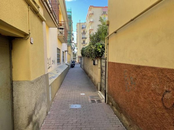 locale commerciale in affitto a Ventimiglia