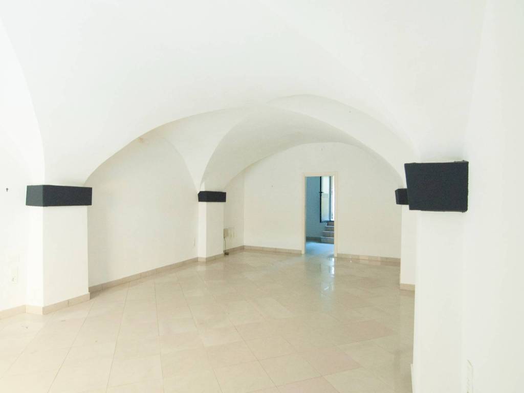 negozio in affitto ad Alassio