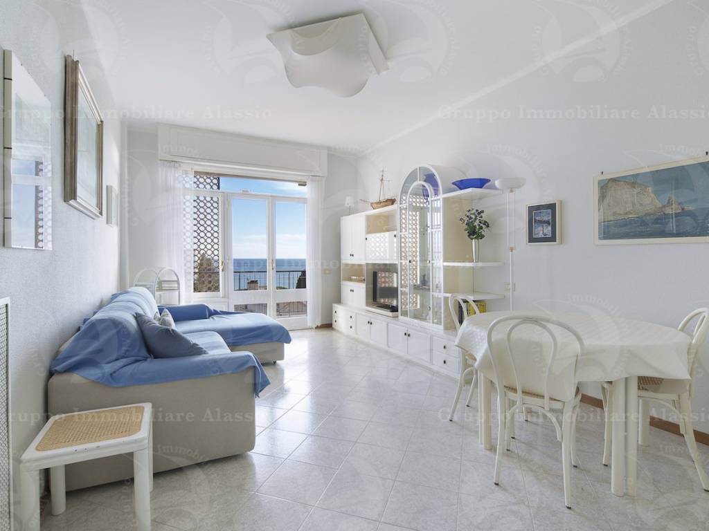 appartamento in affitto ad Alassio