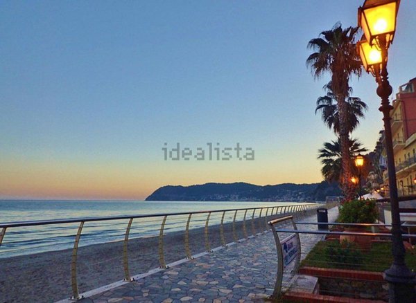 appartamento in affitto ad Alassio