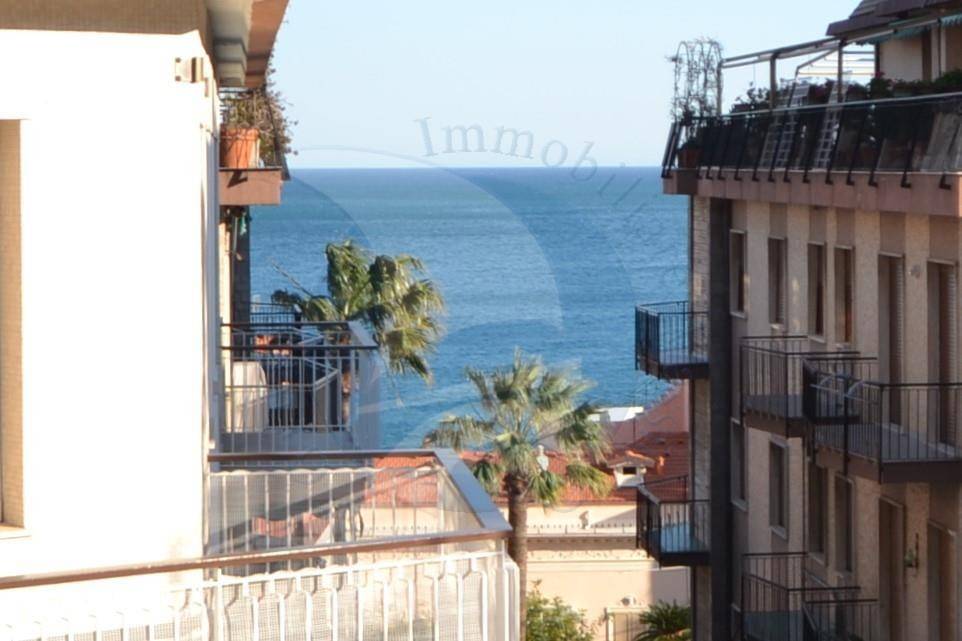 appartamento in affitto ad Alassio