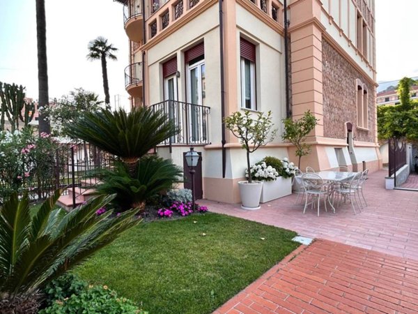 casa indipendente in affitto ad Alassio