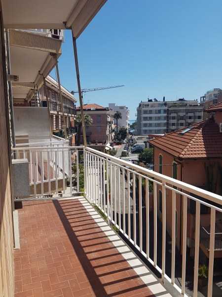 appartamento in affitto ad Alassio