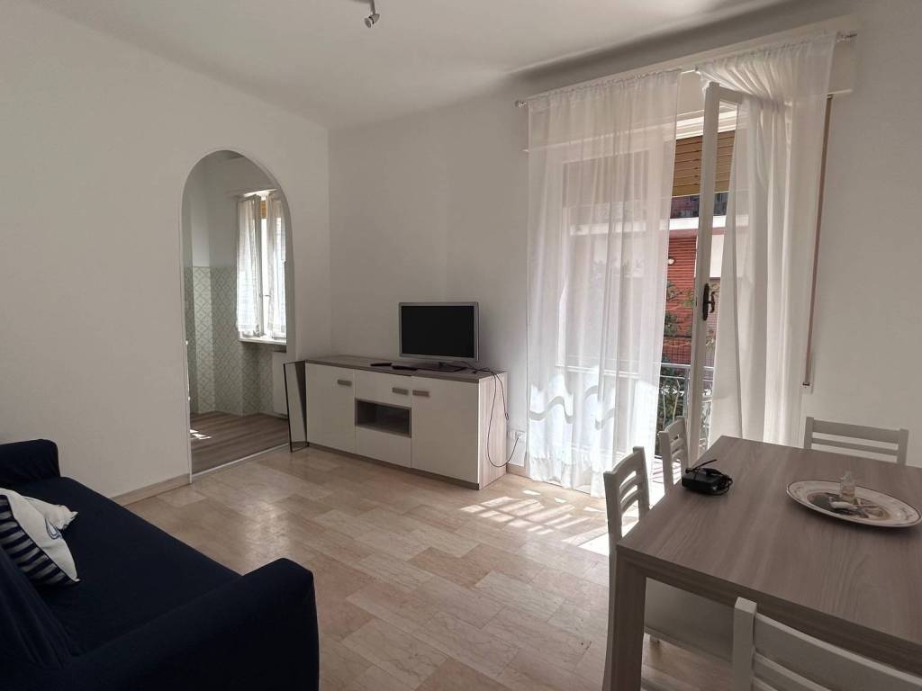 appartamento in affitto ad Alassio