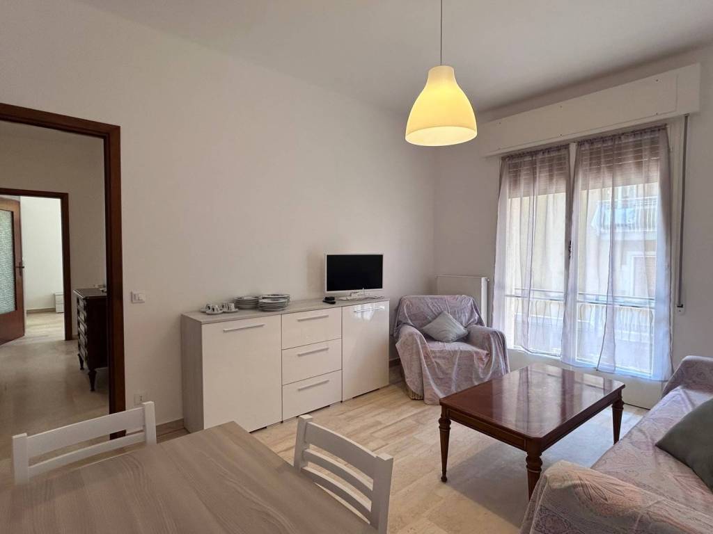 appartamento in affitto ad Alassio