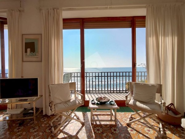 appartamento in affitto ad Alassio