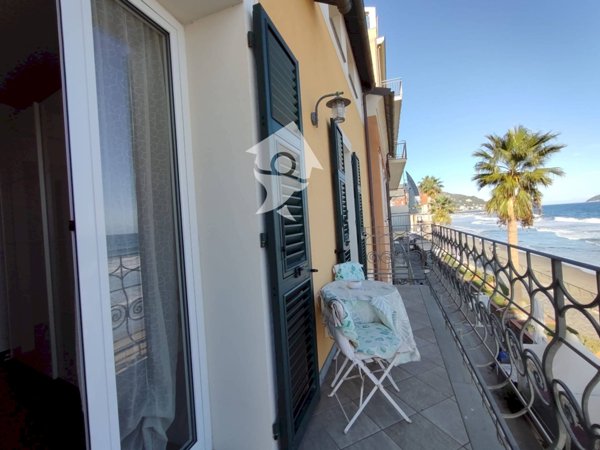 appartamento in affitto ad Alassio