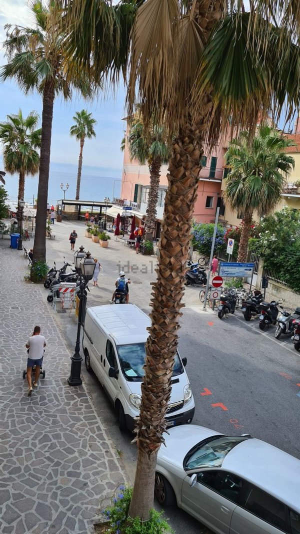appartamento in affitto ad Alassio
