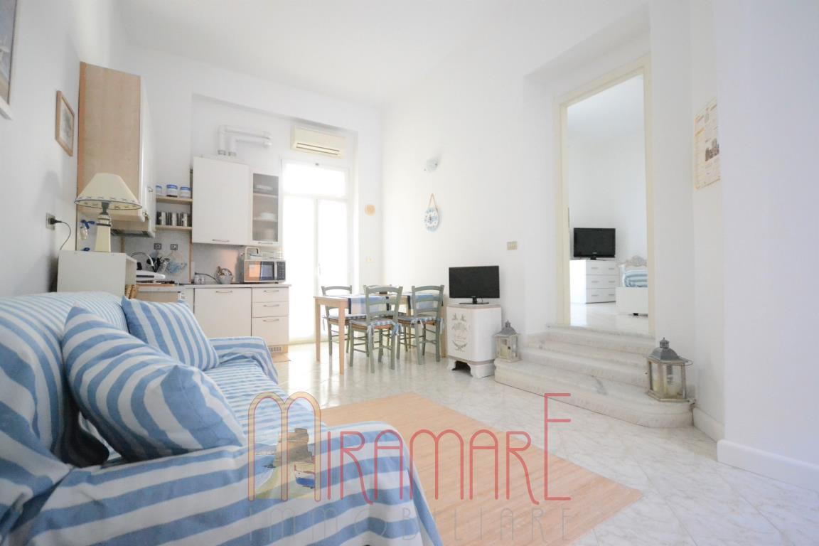 appartamento in affitto ad Alassio