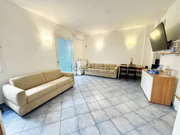 appartamento in affitto ad Alassio