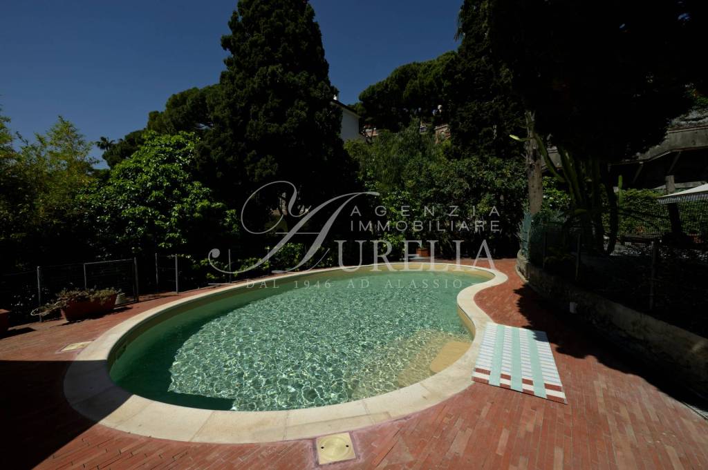 casa indipendente in affitto ad Alassio