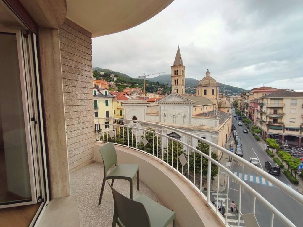 appartamento in affitto ad Alassio
