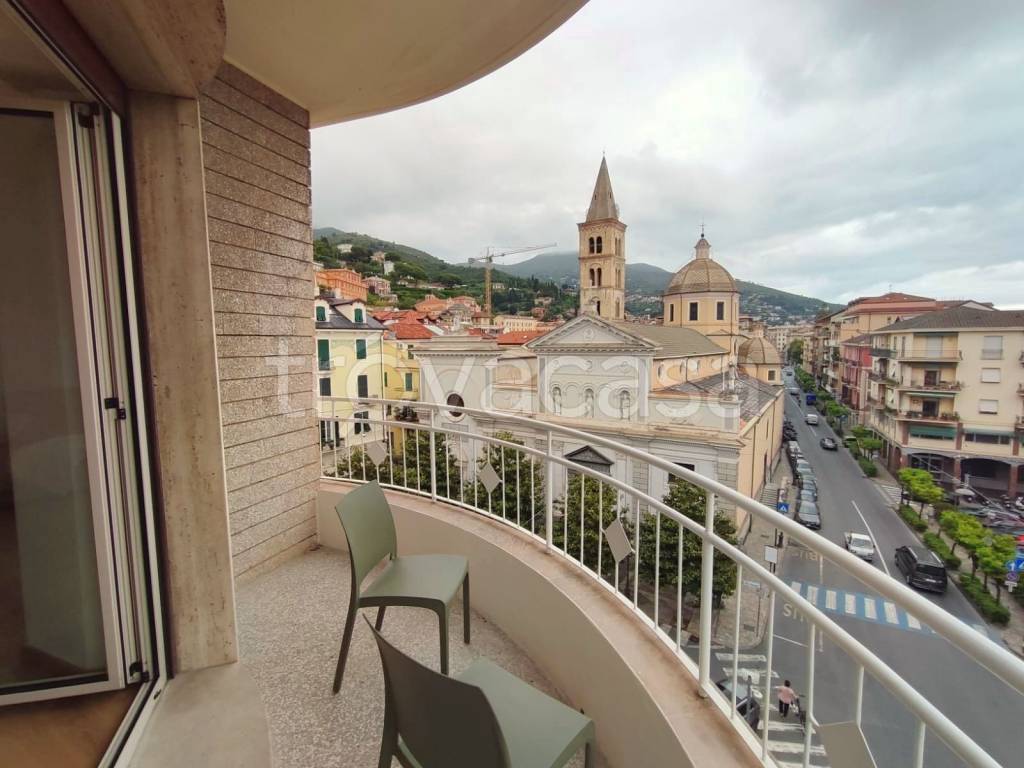 appartamento in affitto ad Alassio