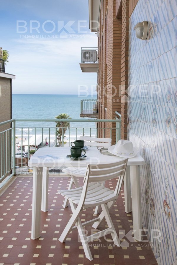 appartamento in affitto ad Alassio