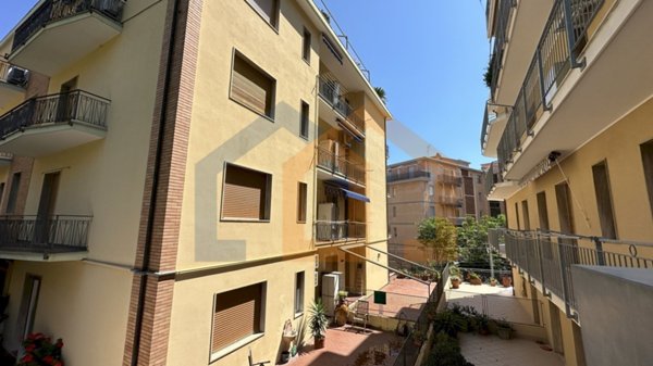 appartamento in affitto ad Alassio