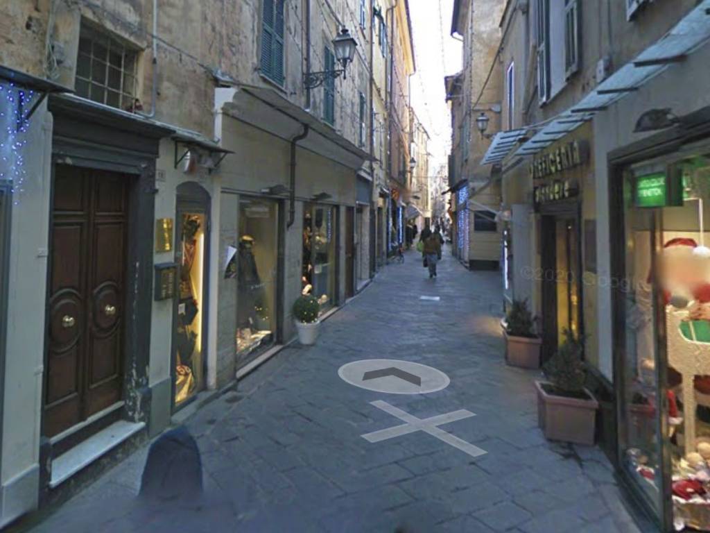 negozio in affitto ad Alassio