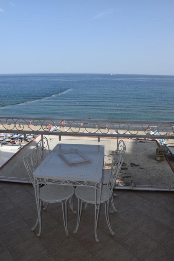 appartamento in affitto ad Alassio