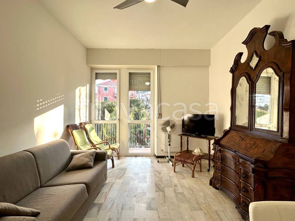 appartamento in affitto ad Alassio