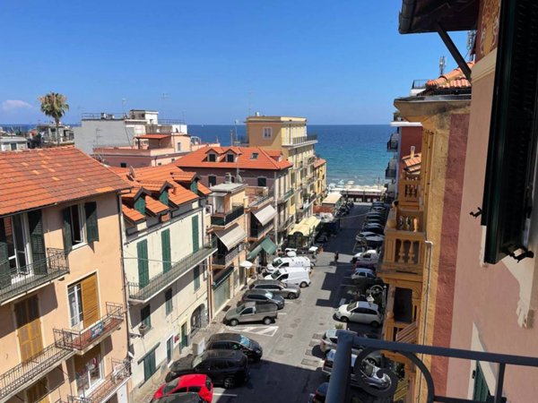 appartamento in affitto ad Alassio
