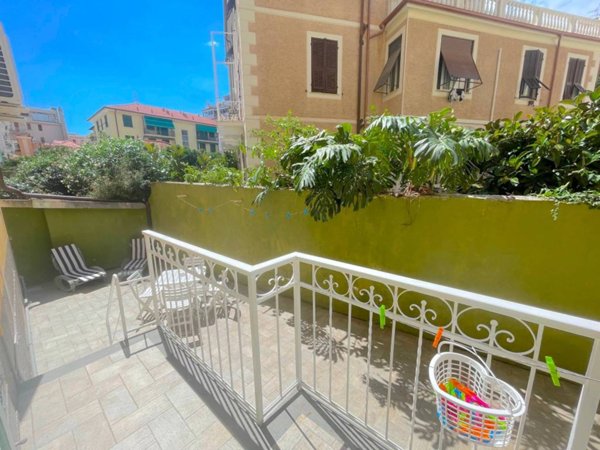 appartamento in affitto ad Alassio