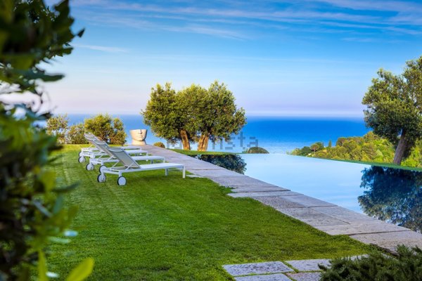 casa indipendente in affitto ad Alassio