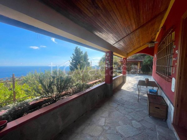 casa indipendente in affitto ad Alassio