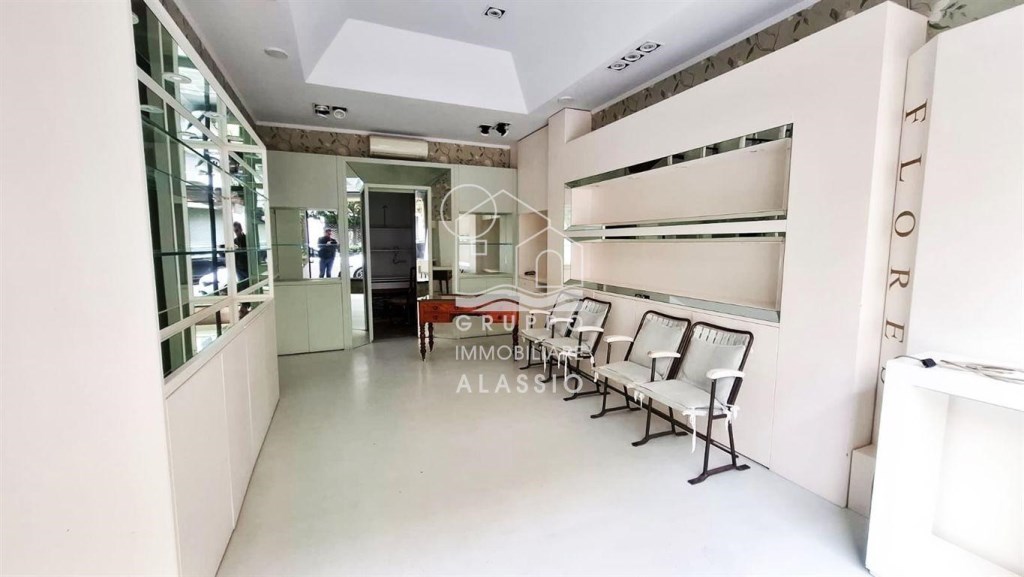 negozio in affitto ad Alassio