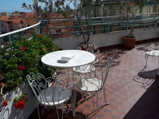 appartamento in affitto ad Alassio