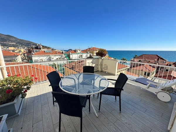 appartamento in affitto ad Alassio