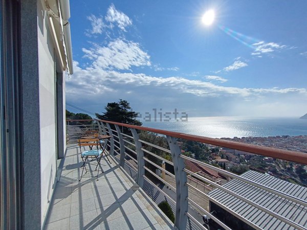 appartamento in affitto ad Alassio