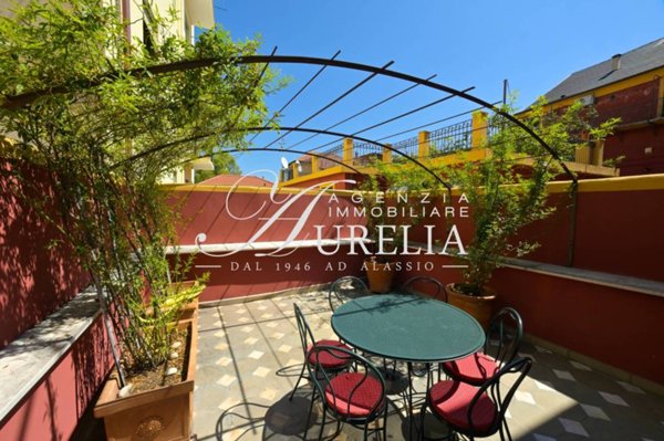 appartamento in affitto ad Alassio