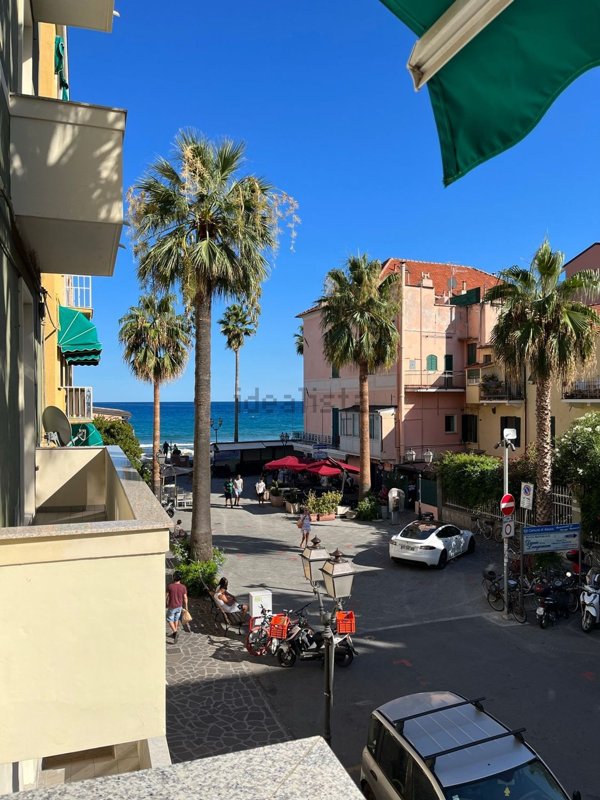 appartamento in affitto ad Alassio