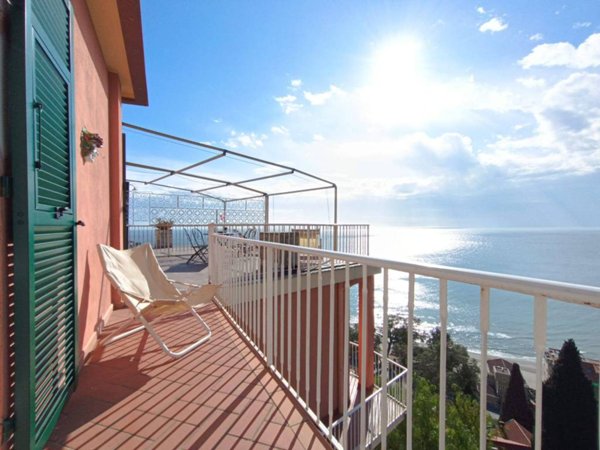 appartamento in affitto ad Alassio in zona Solva