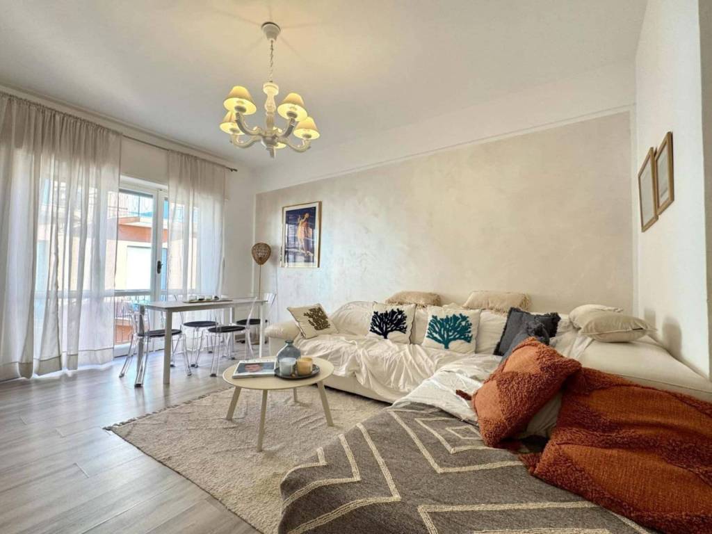 appartamento in affitto ad Alassio