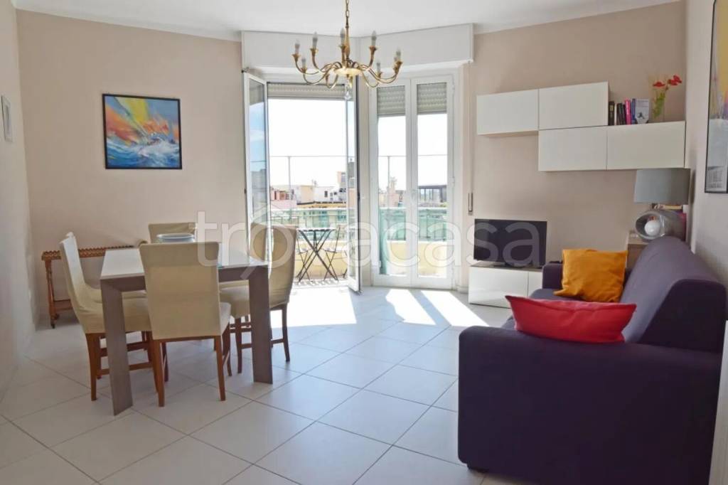 appartamento in affitto ad Alassio