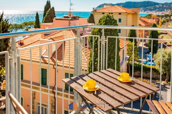 appartamento in affitto ad Alassio