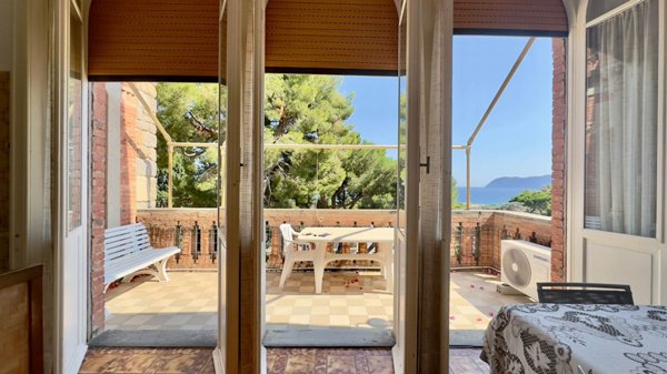 appartamento in affitto ad Alassio