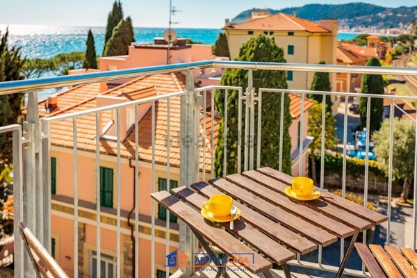 appartamento in affitto ad Alassio