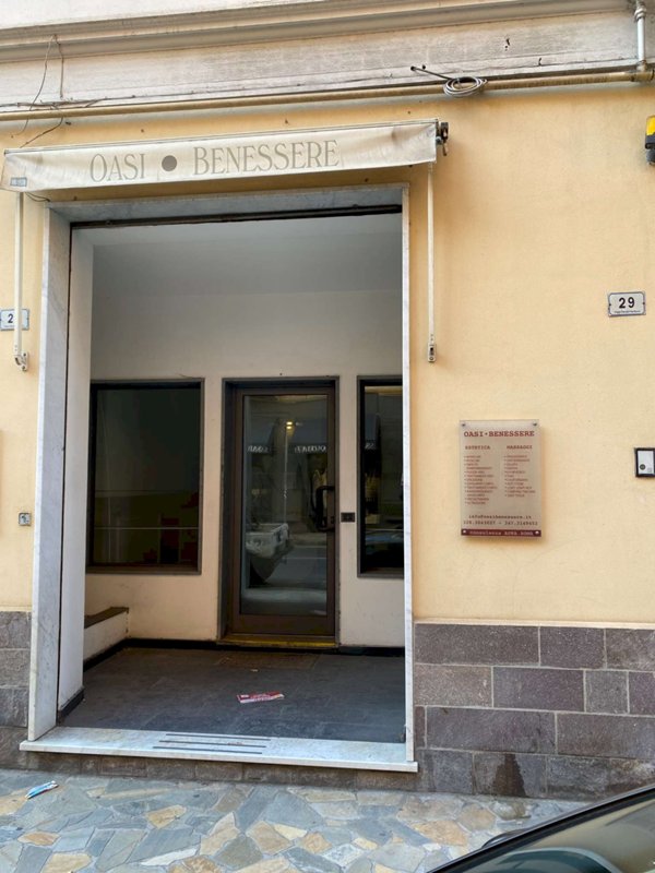 locale commerciale in affitto ad Alassio