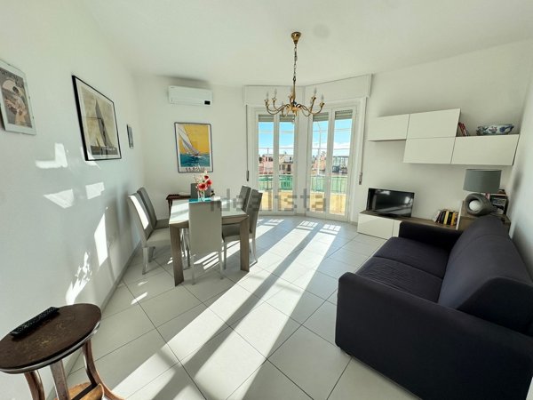 appartamento in affitto ad Alassio