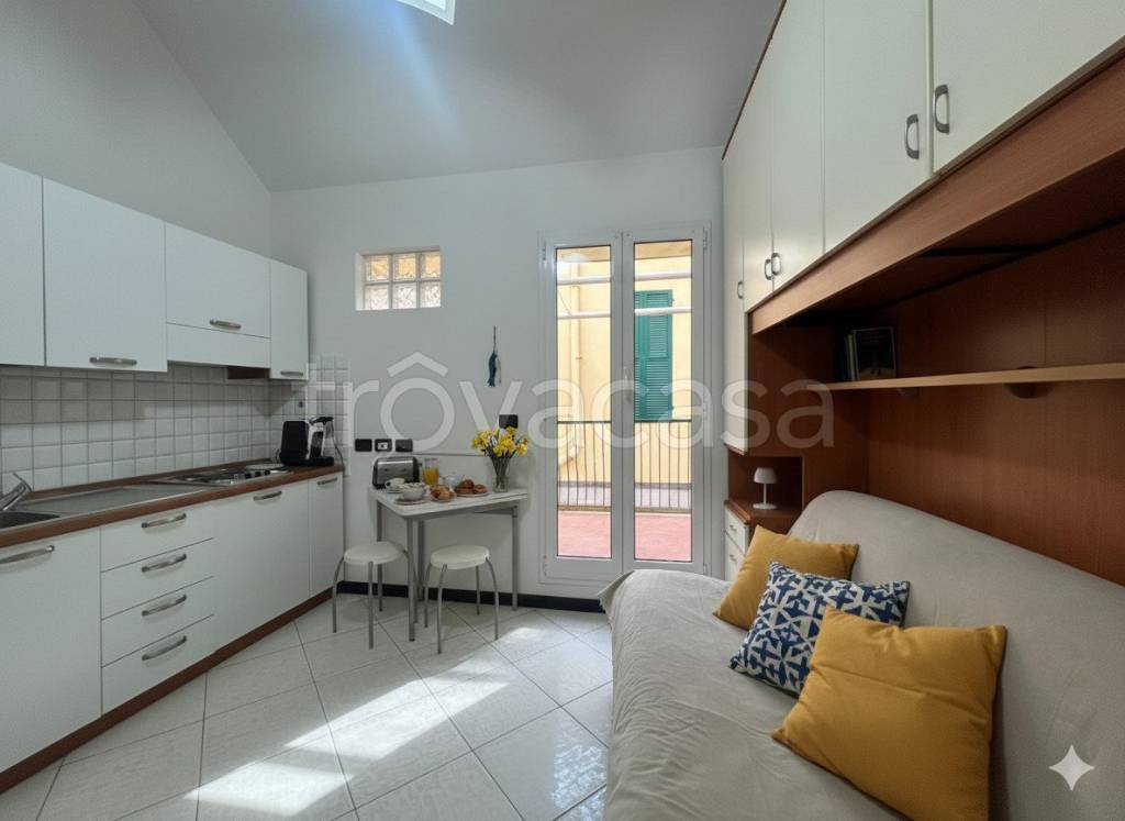 appartamento in affitto ad Alassio