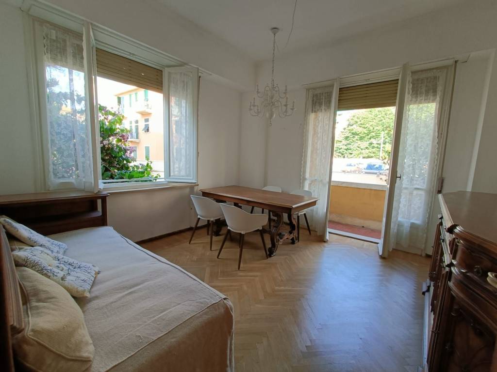appartamento in affitto ad Alassio