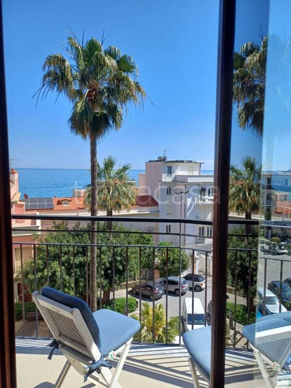 appartamento in affitto ad Alassio