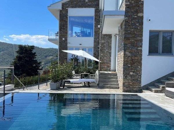 casa indipendente in affitto ad Alassio