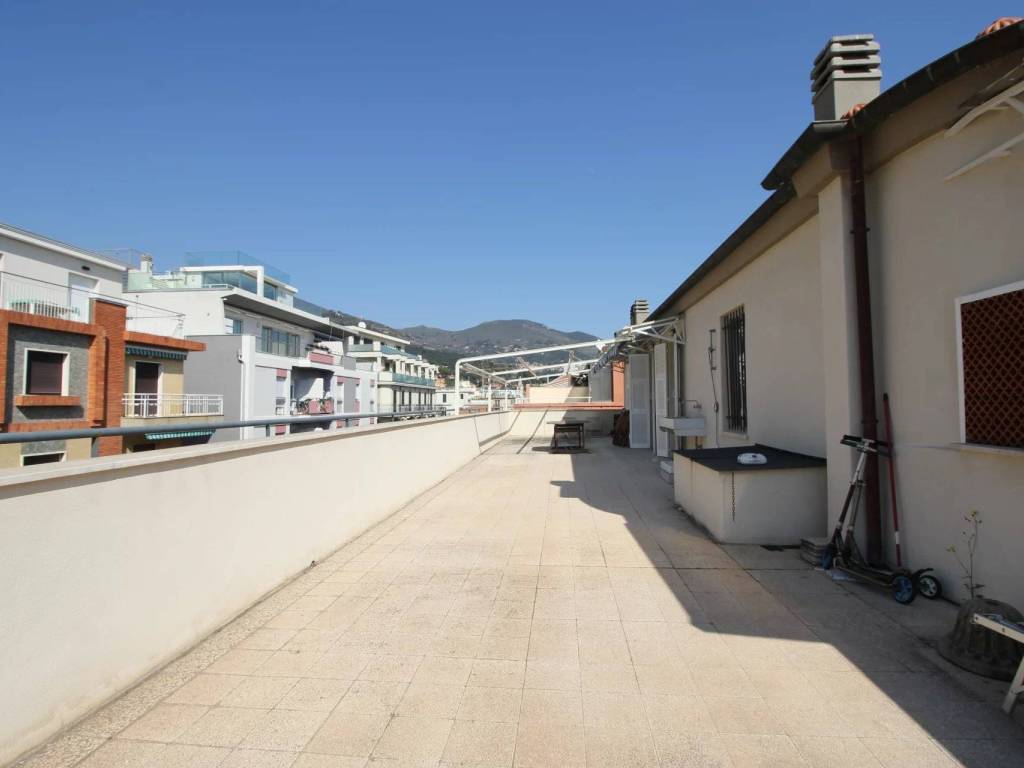 appartamento in affitto ad Alassio