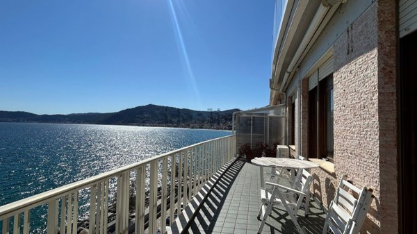 appartamento in affitto ad Alassio