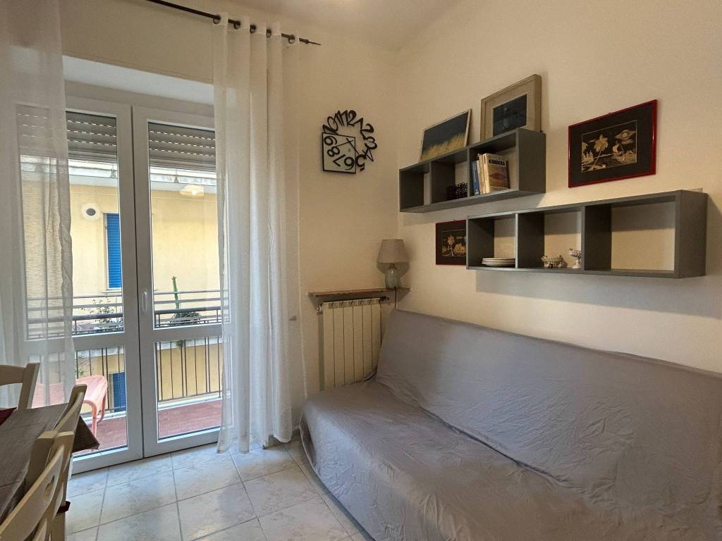 appartamento in affitto ad Alassio