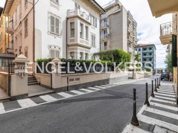 appartamento in affitto ad Alassio