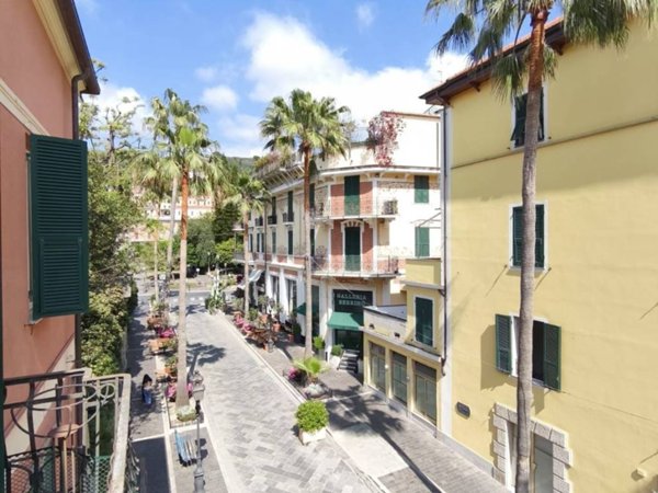 appartamento in affitto ad Alassio